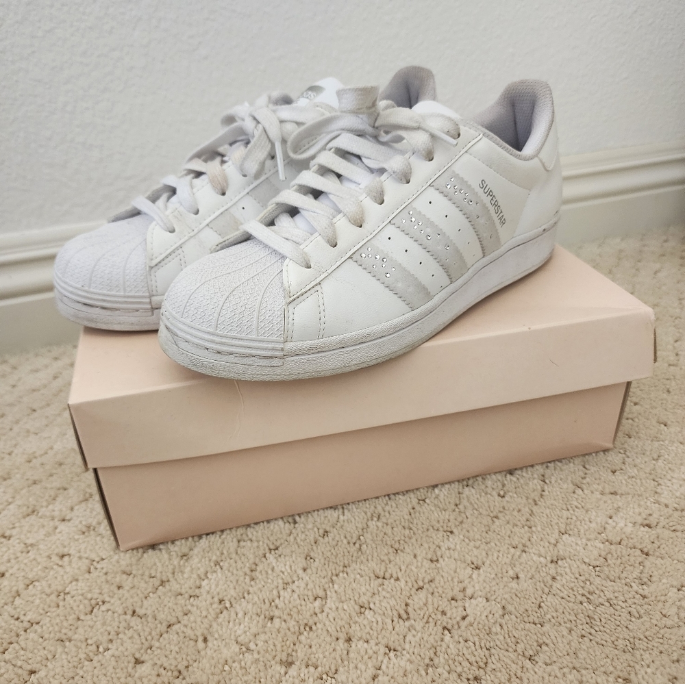 Adidas White superstar rhinestone sneaker